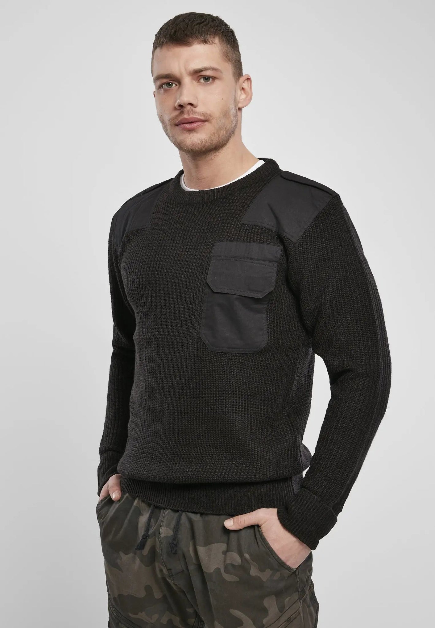 BW Military Sweater - AXON