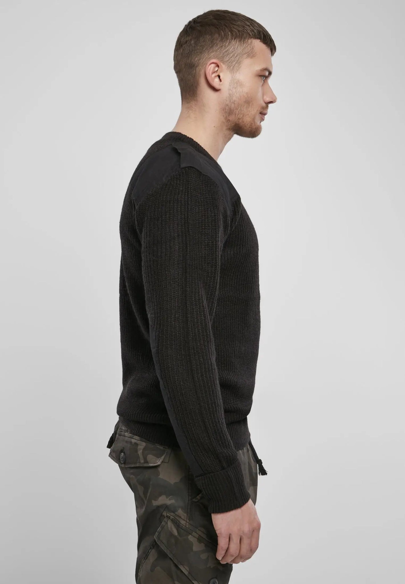 BW Military Sweater - AXON