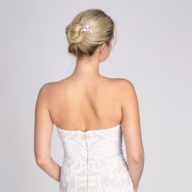 Haarnadel mit silbernen oder goldenen Blättern