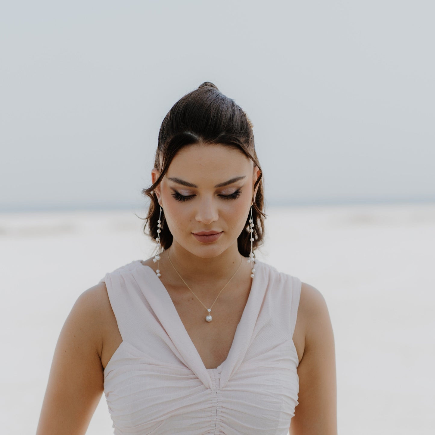 Halskette mit Anhänger aus Zirkonia und Perle in Gold oder Silber