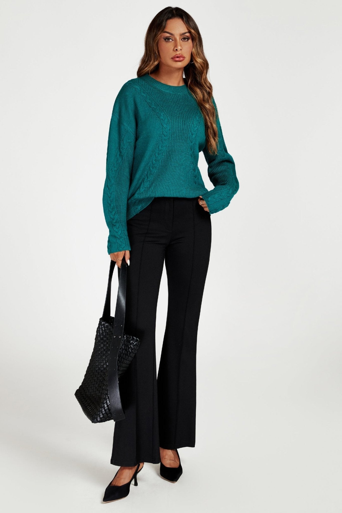Cable Knit Crew Neck Jumper in Green - AXON