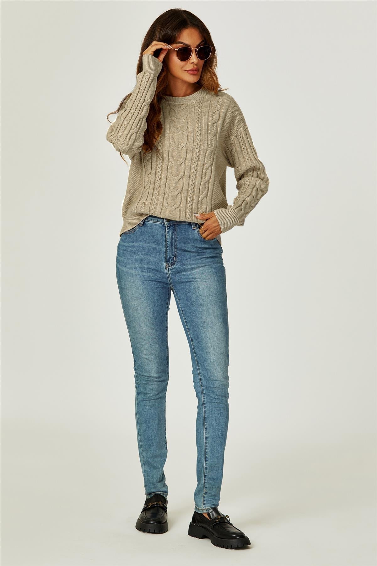 Cable Knit Crew Neck Jumper In Taupe - AXON
