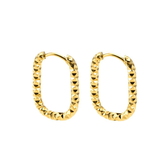 OVAL CRUSHED HOOP EARRING 18K GOLD PLATED