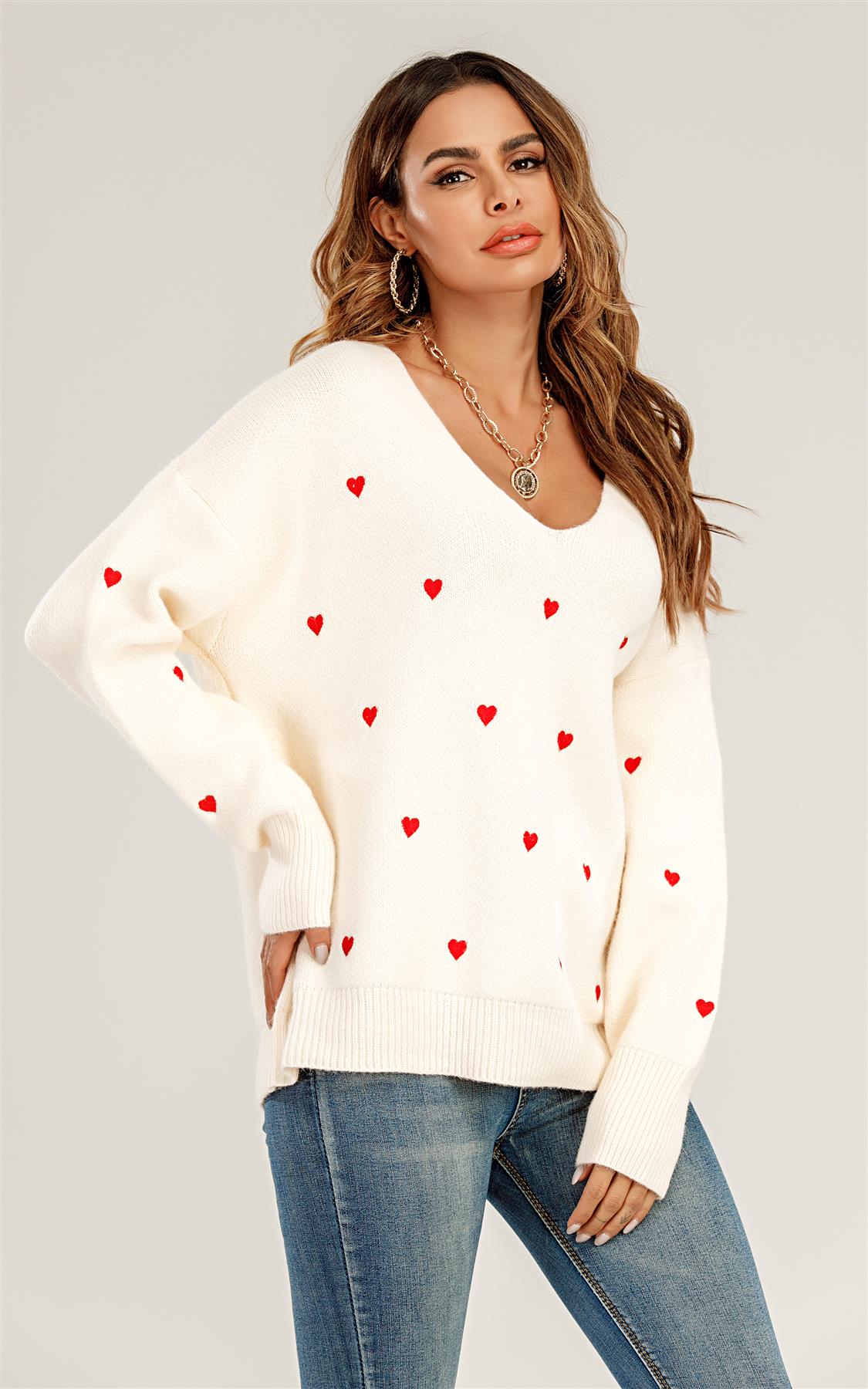 Embroidery Red Heart V Neck Jumper In Cream - AXON