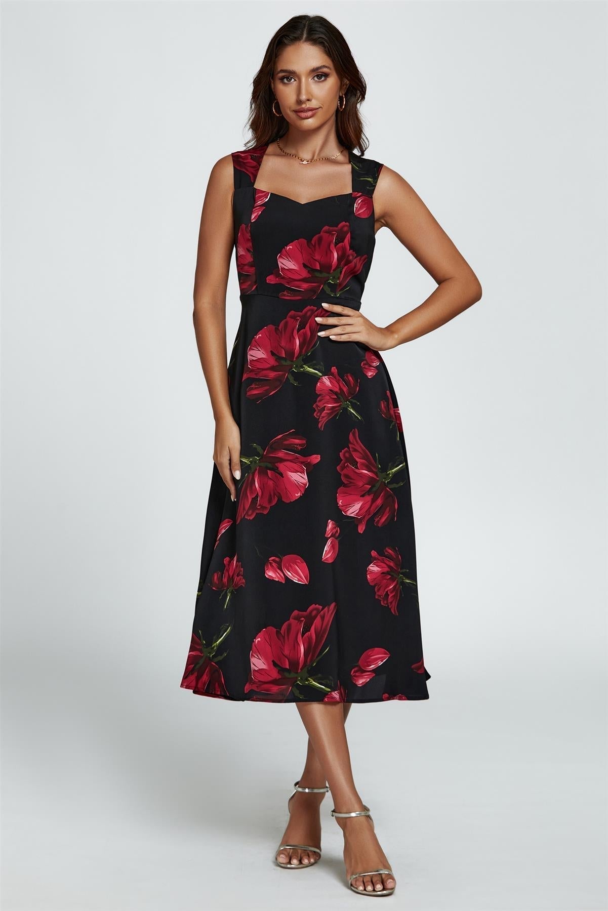Floral Print Heart Neck Midi Dress In Black - AXON