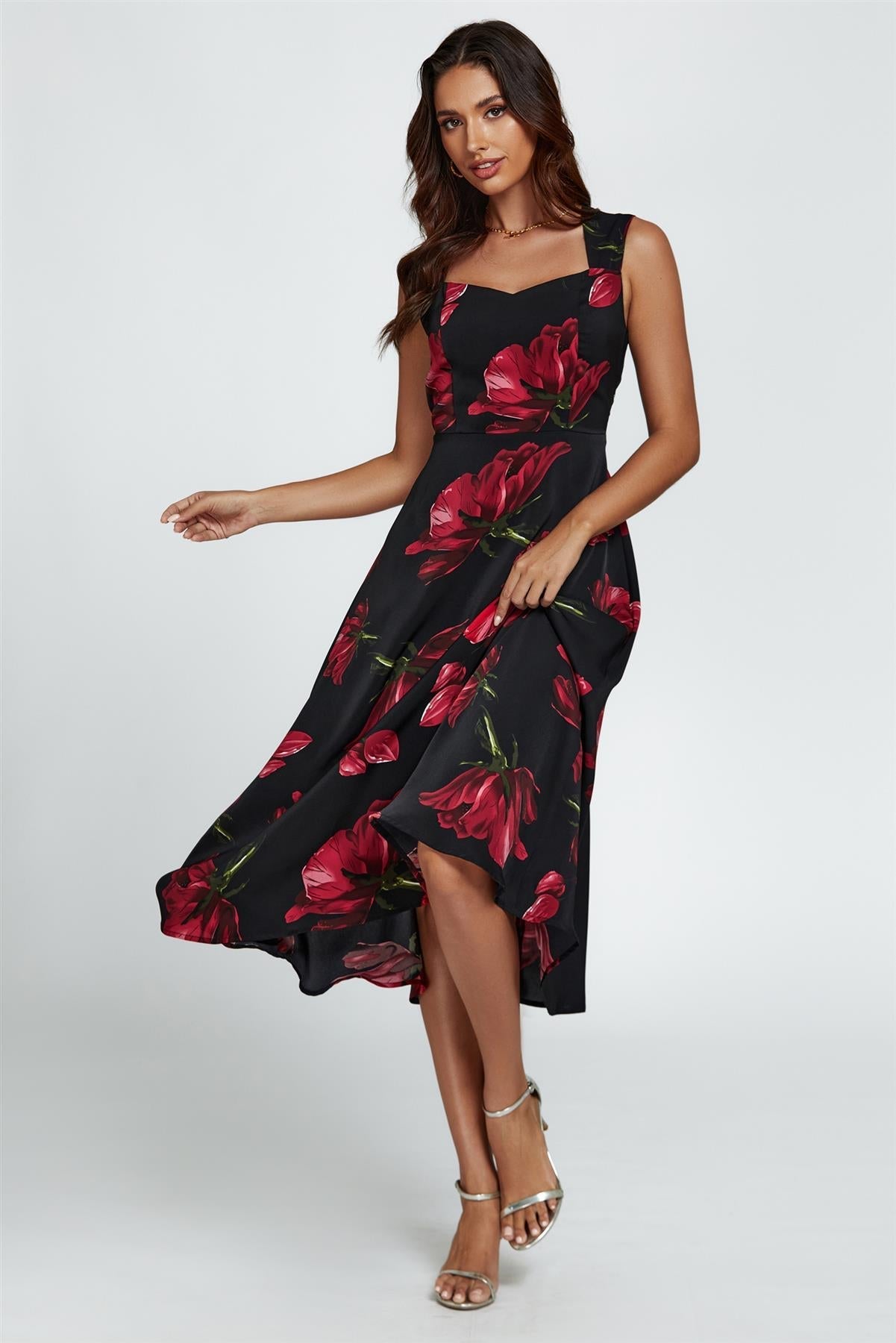 Floral Print Heart Neck Midi Dress In Black - AXON