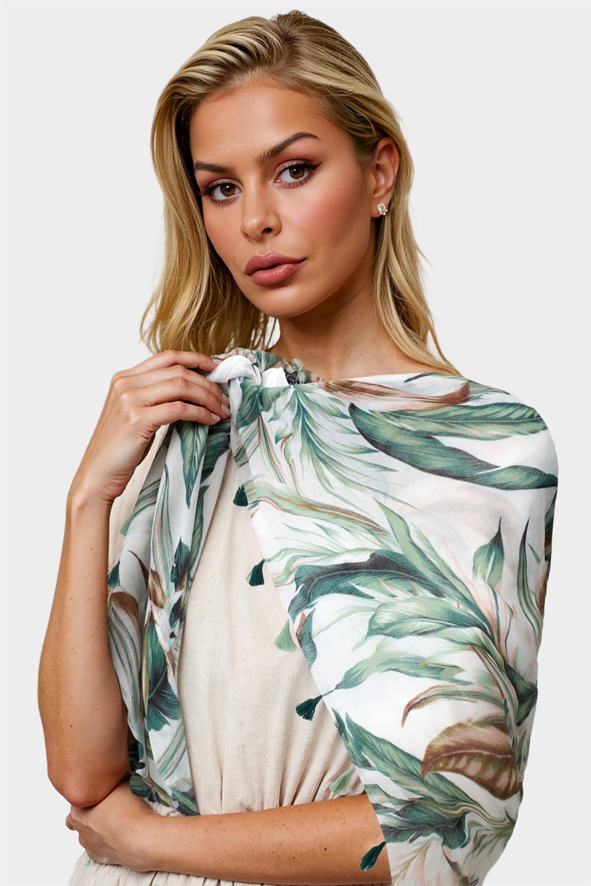 Green Leaf Print Tassel Scarf In White - AXON