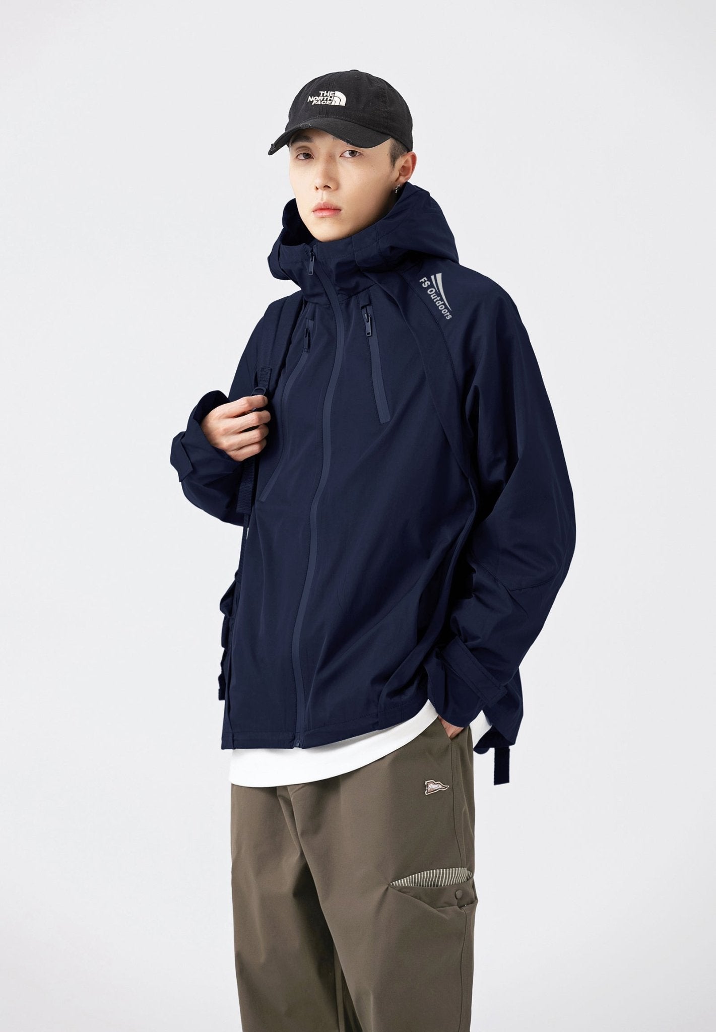 Hooded Jacket Windproof Outerwear In Navy - AXON