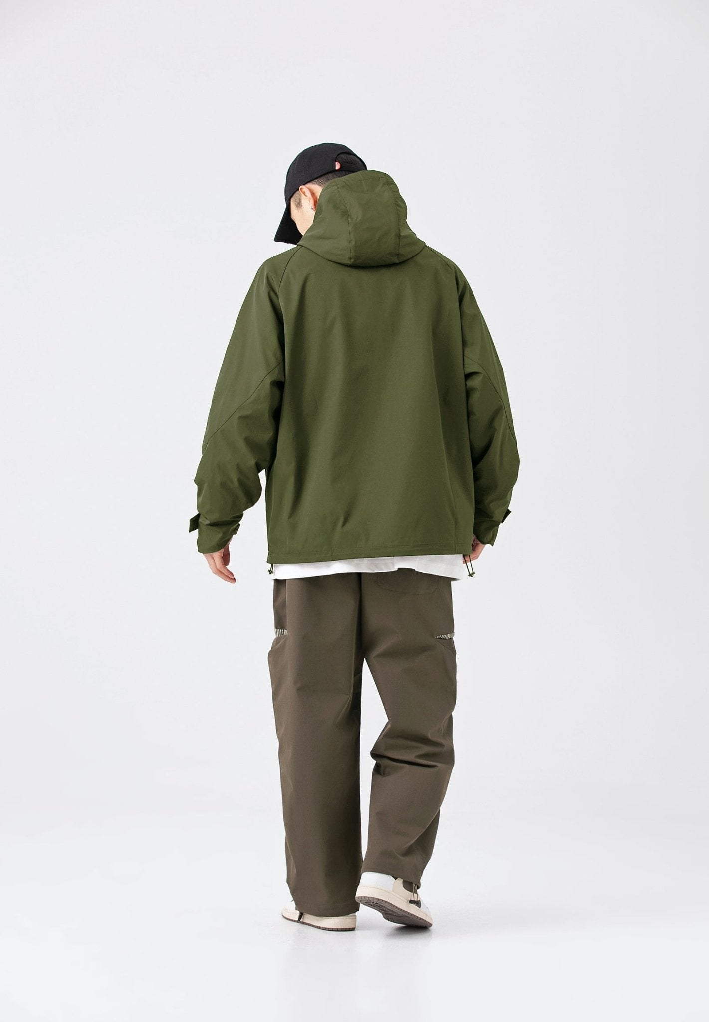 Hooded Jacket Windproof Outerwear in Olive - AXON