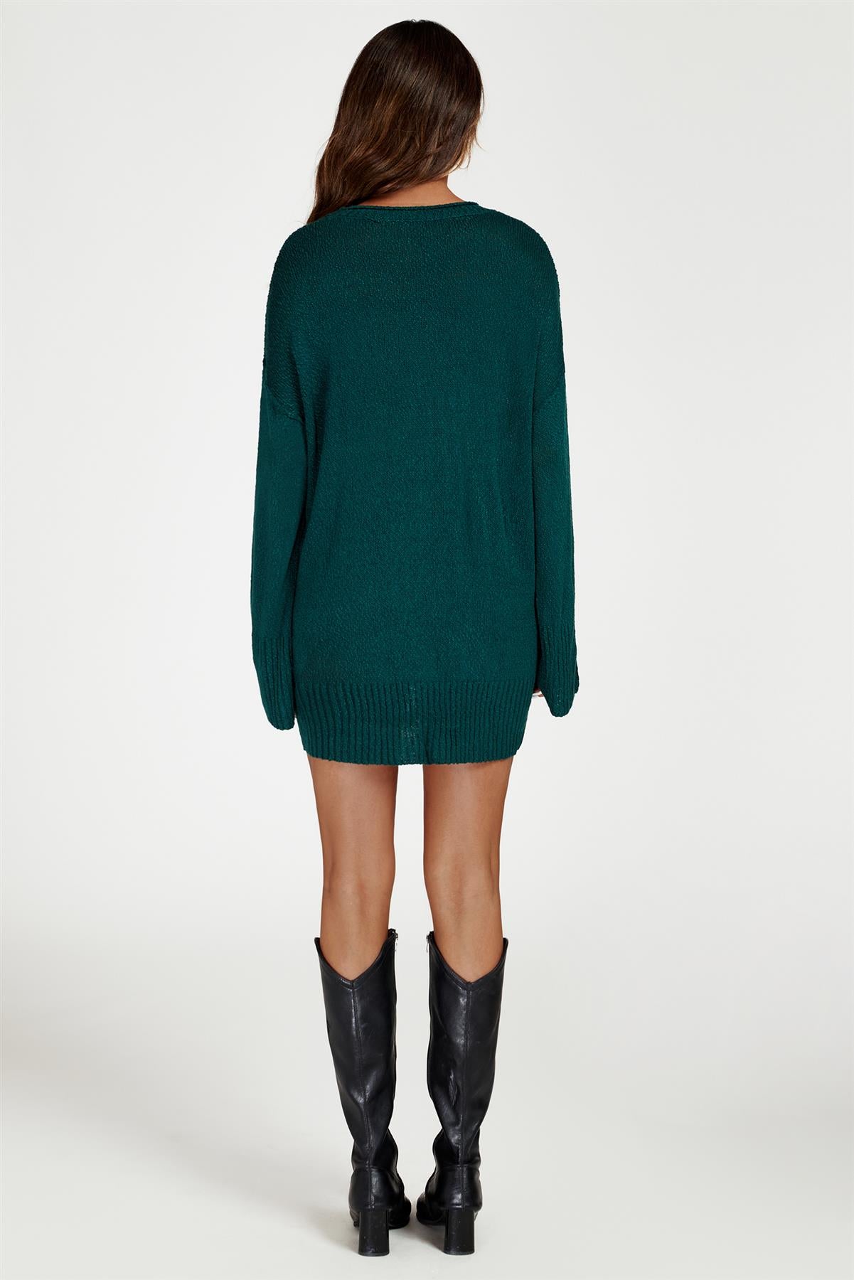 Knit Crew Neck Extended Jumper In Dark Green - AXON