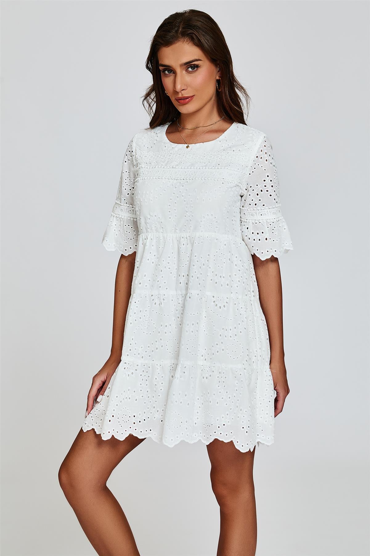 Lace Mini Dress In White - AXON
