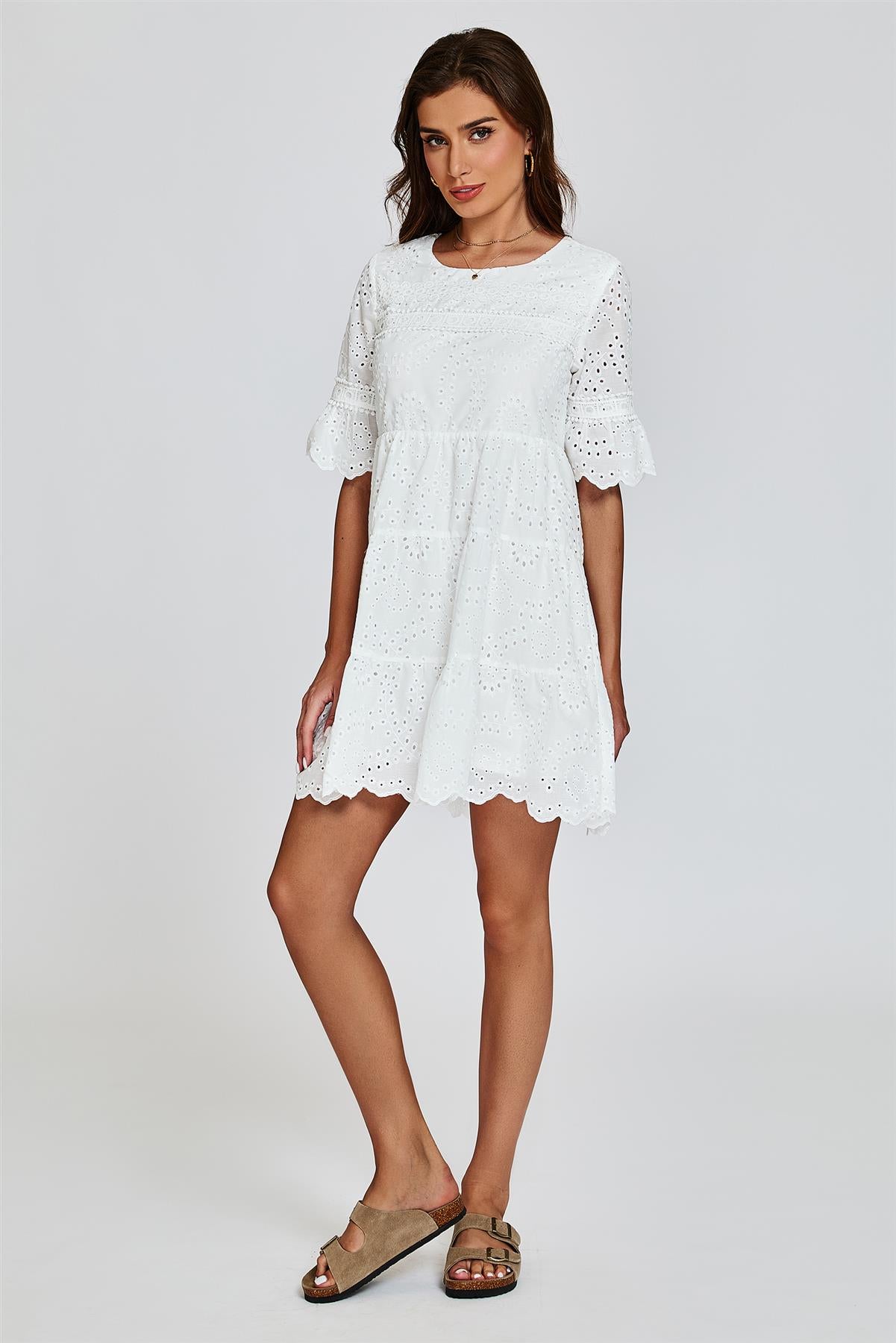 Lace Mini Dress In White - AXON