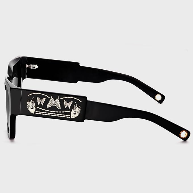 Monika - New Yorker - AXON