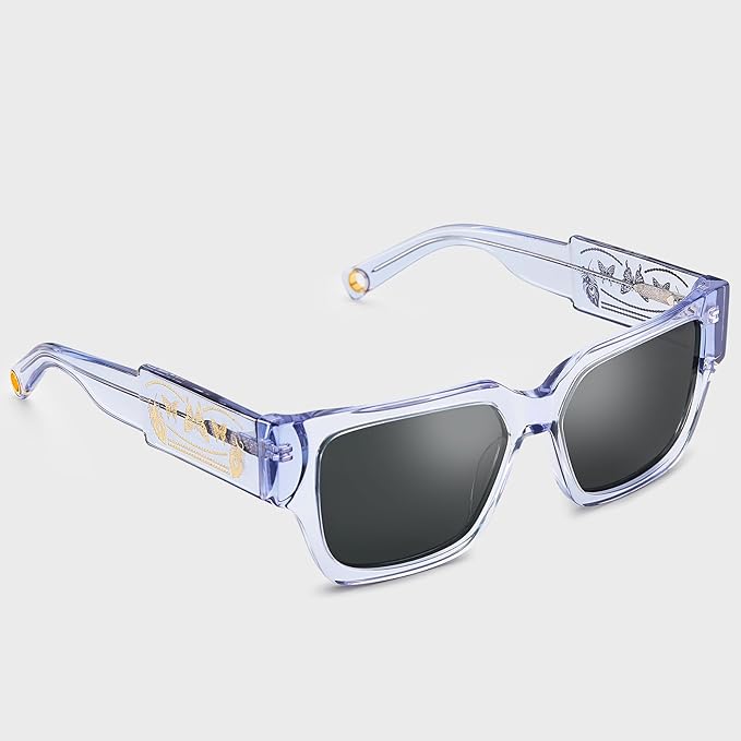 Monika - Paris - AXON