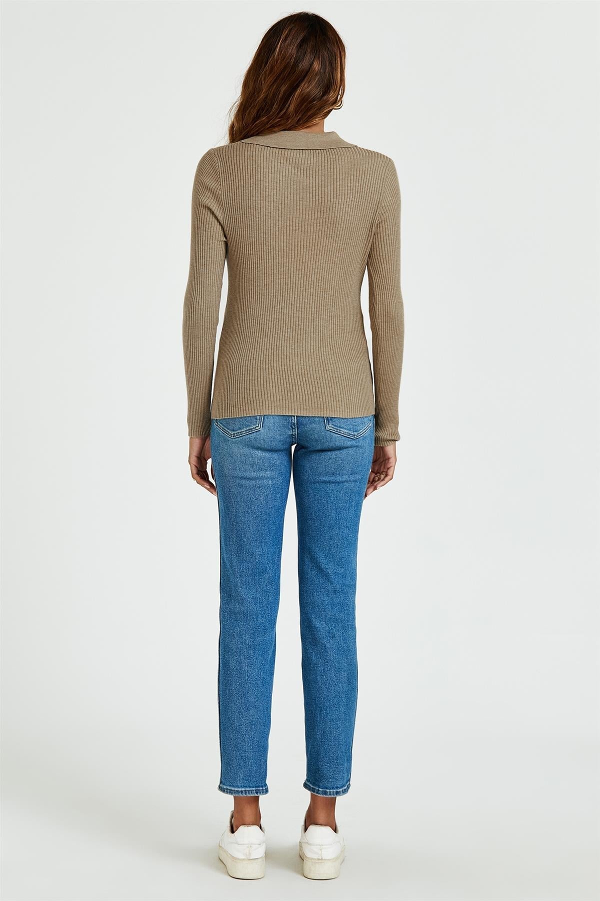 Morgan Collar Double Breasted Knit Top In Beige - AXON