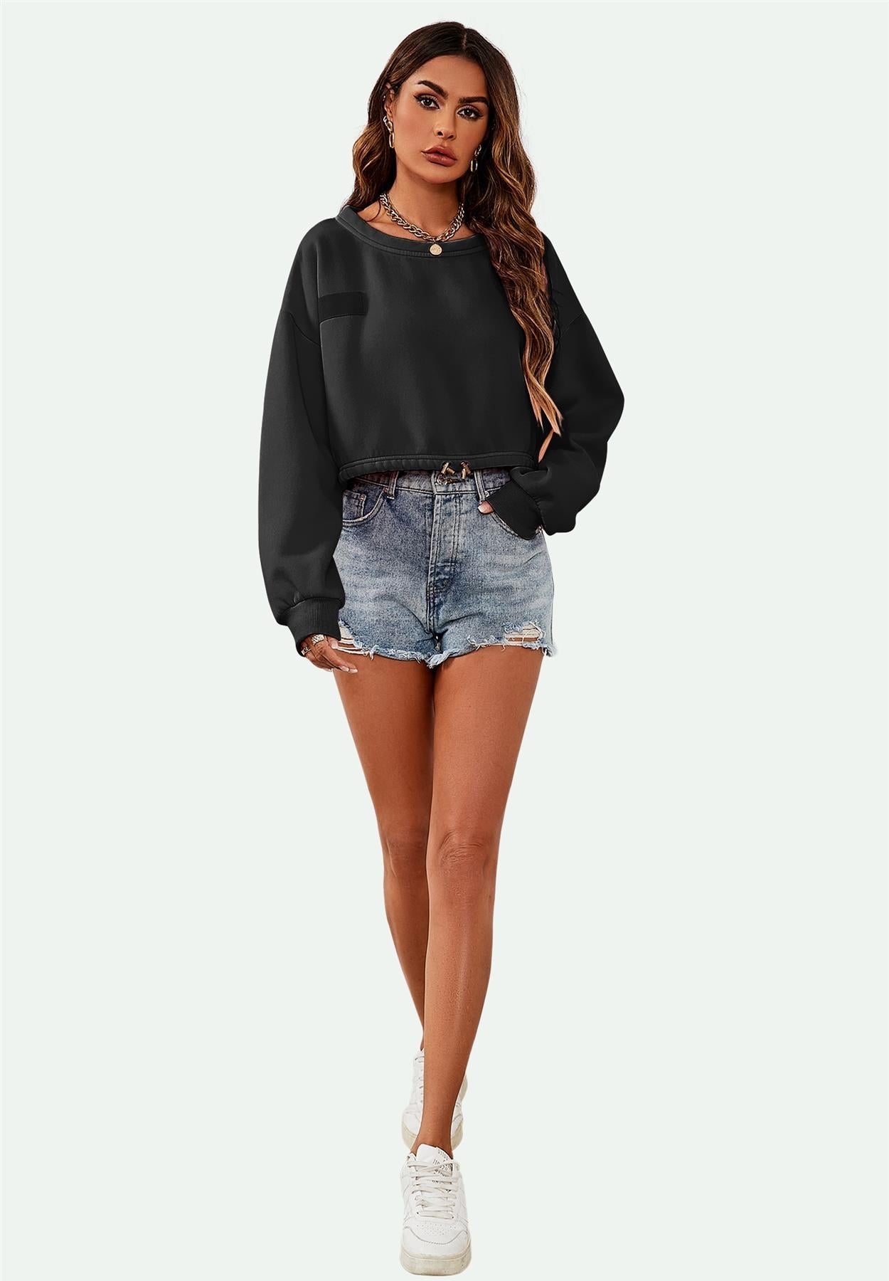 Perfectly Oversized Cropped Sweatshirt In Black - AXON