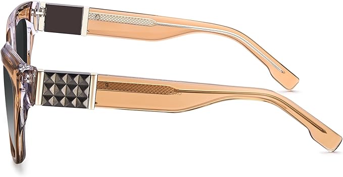 Phoebe - Stunning - AXON