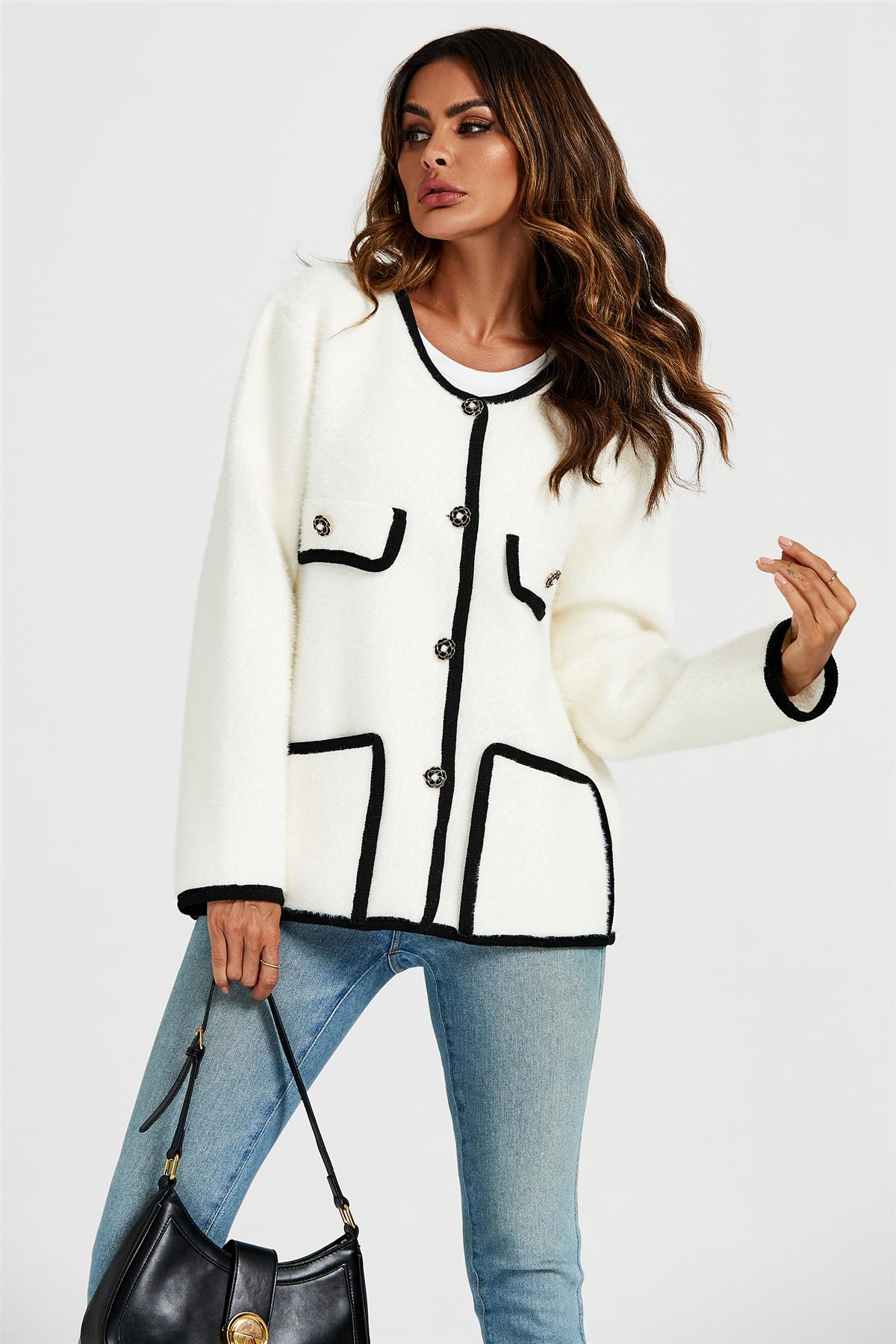 Relaxed Boucle Jacket In Cream White - AXON