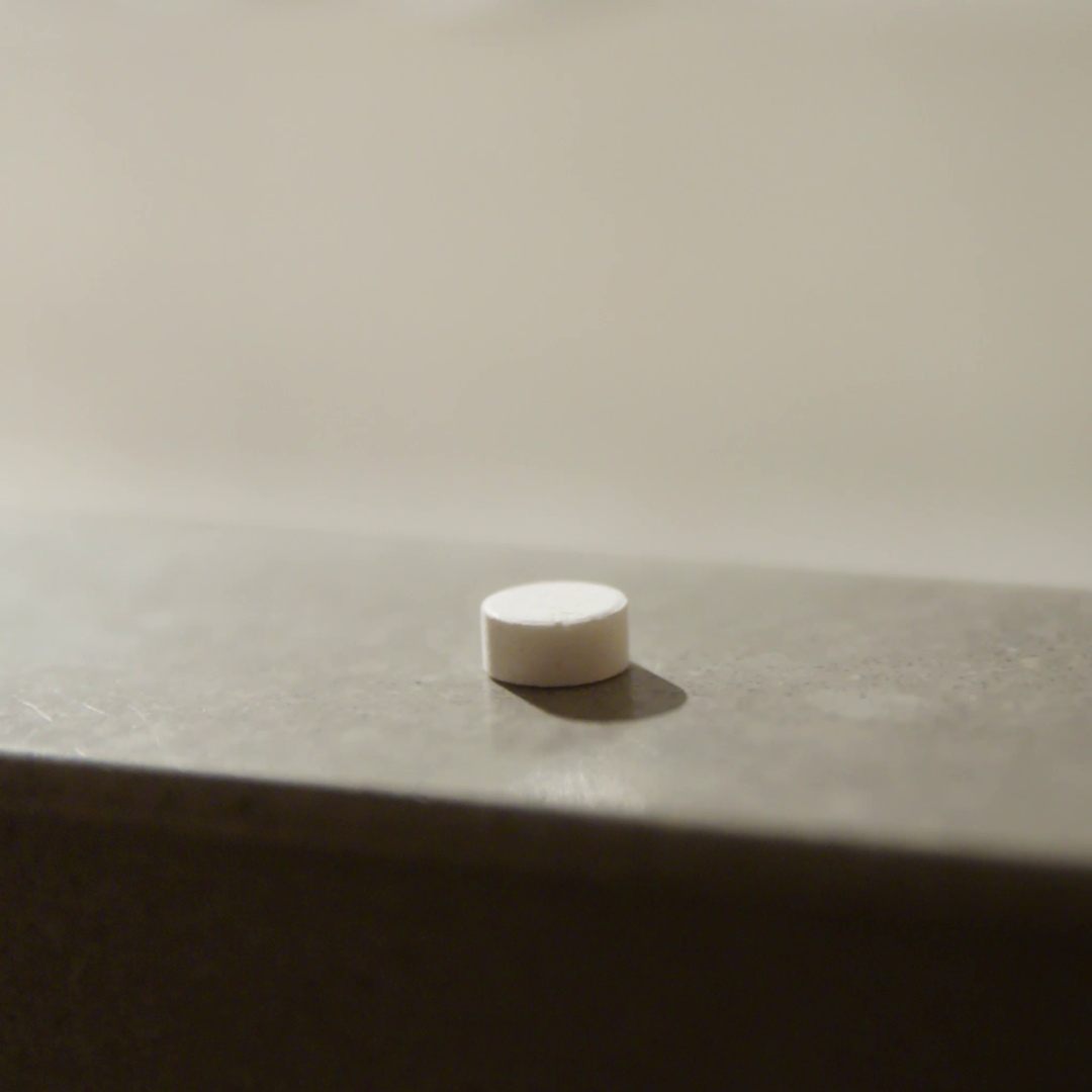 tooth tabs 002 | feste Zahnpasta mit Minze | für frischen Atem und saubere Zähne