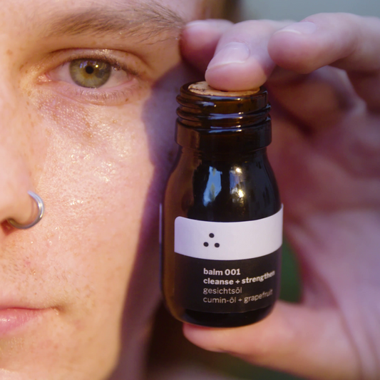 balm 001 | Gesichtsöl mit Schwarzkümmelöl | für unreine Haut | gegen Pickel + Akne