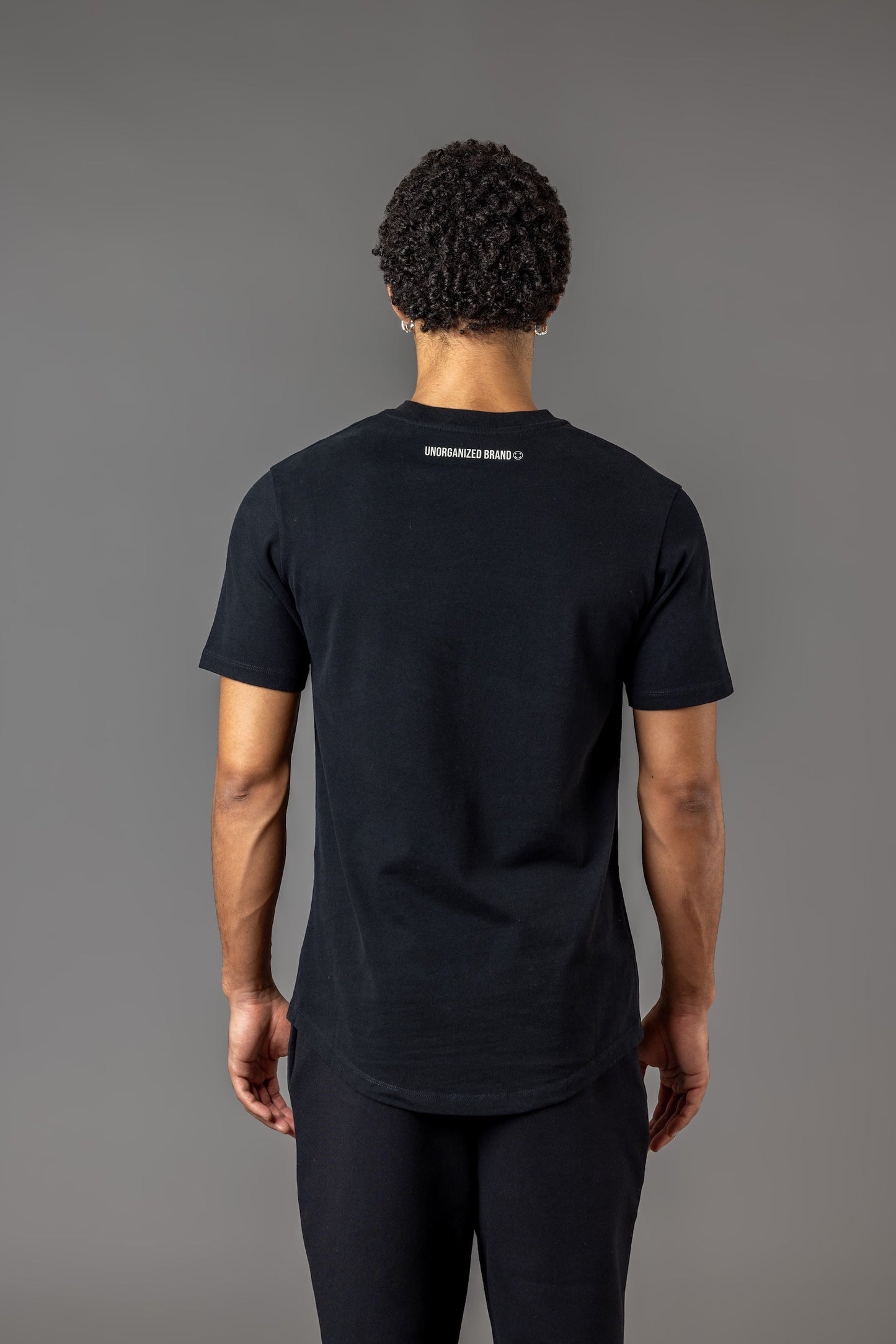 BASIC T-SHIRT RUNDER SAUM T25