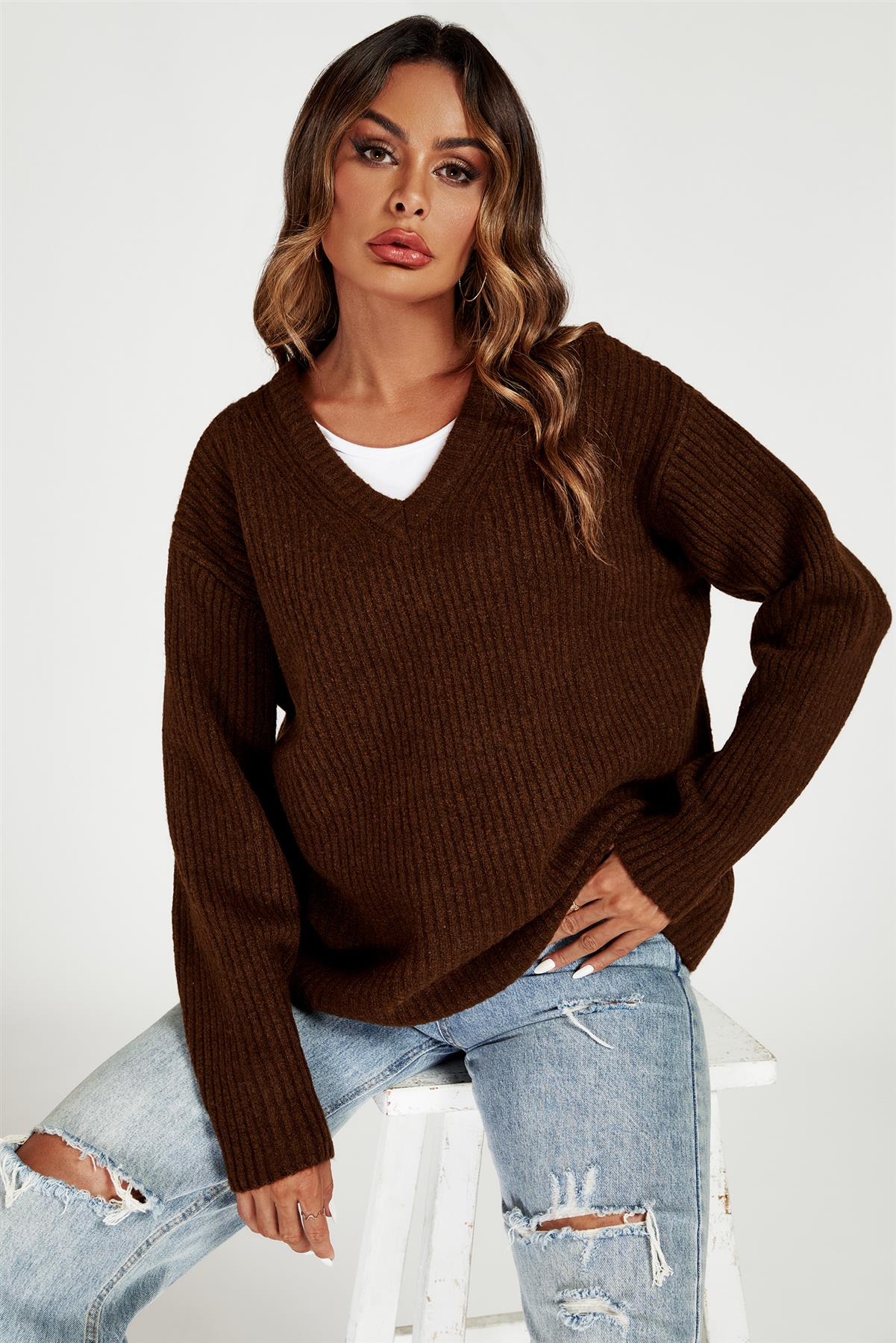 V Neck Jumper Top In Brown - AXON