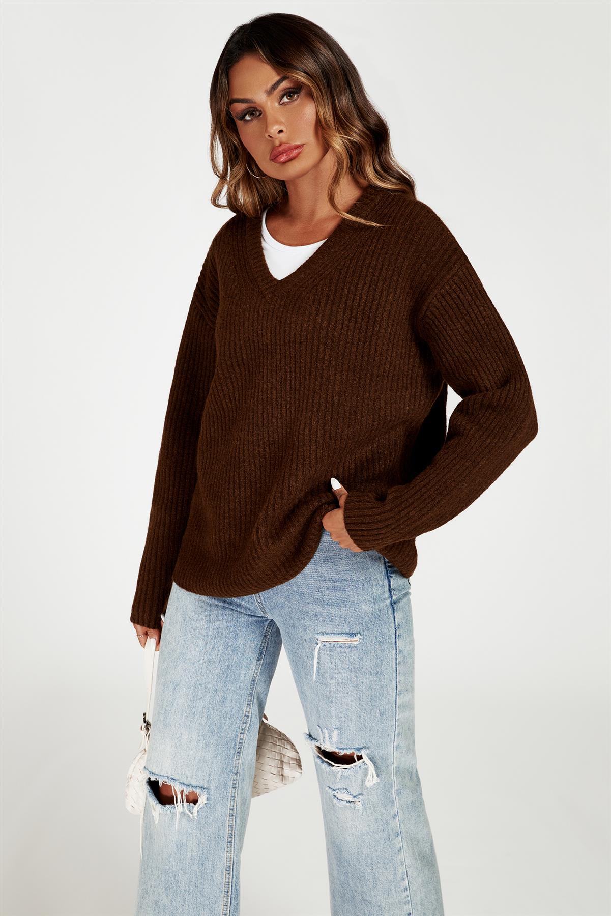V Neck Jumper Top In Brown - AXON