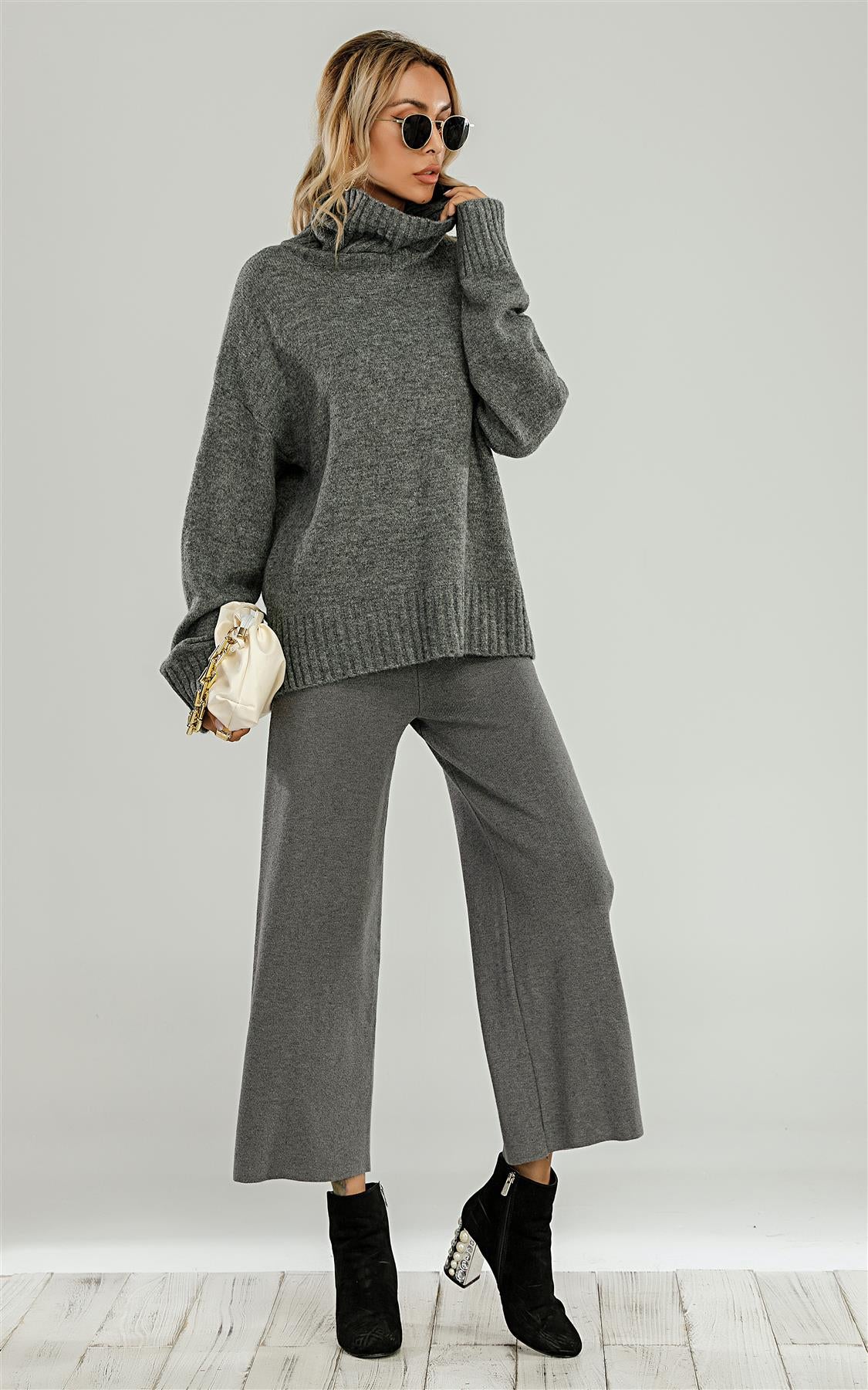 Wool Blanket Jumper Top With High Neck In Grey - AXON